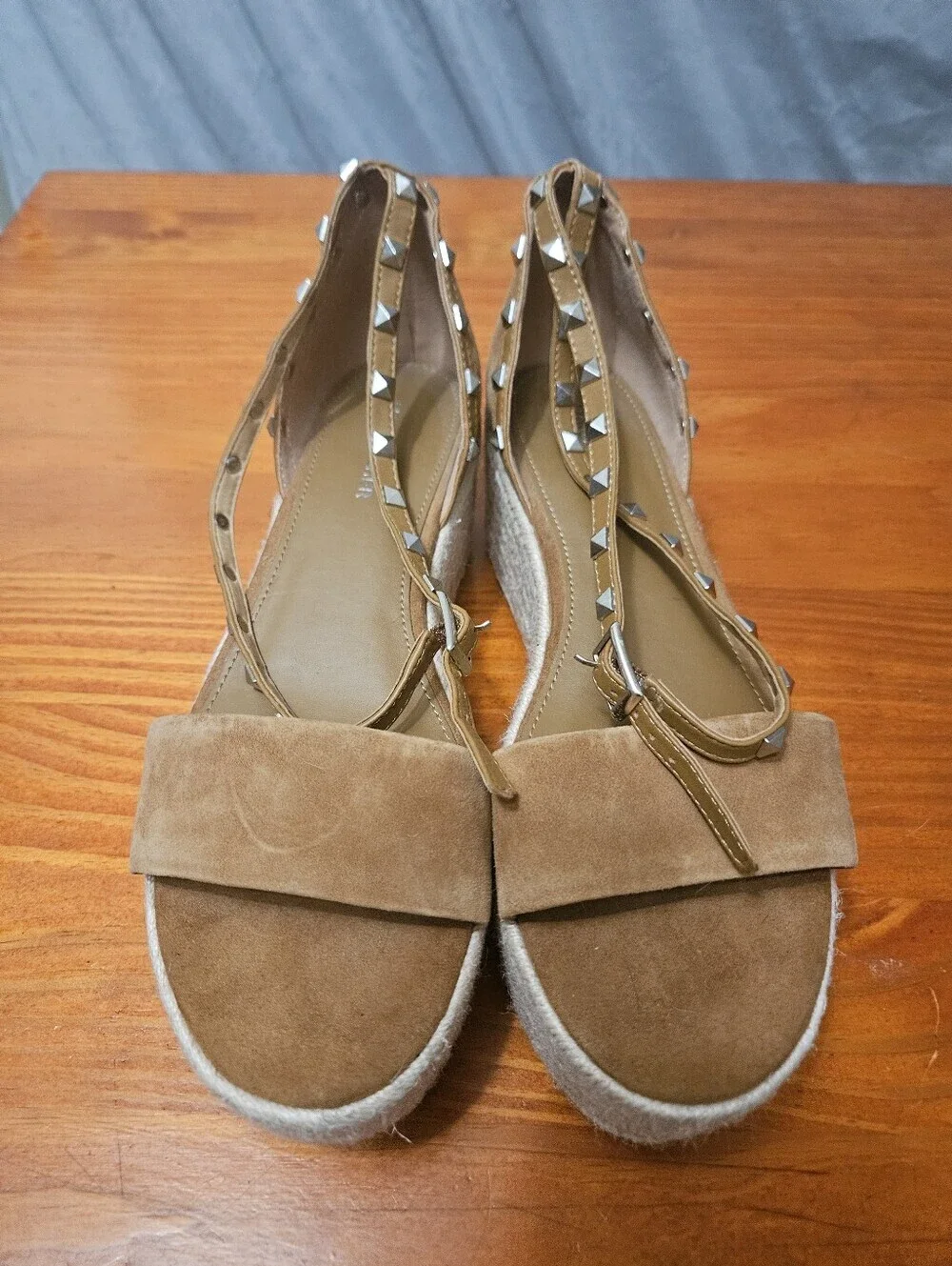 Marc Fisher Jazlyn Espadrille Wedge Sandal Brown Studded Ankle Leather Strap 9.5